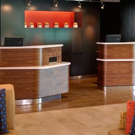 Courtyard By Marriott Lexington North Hotel Interior foto