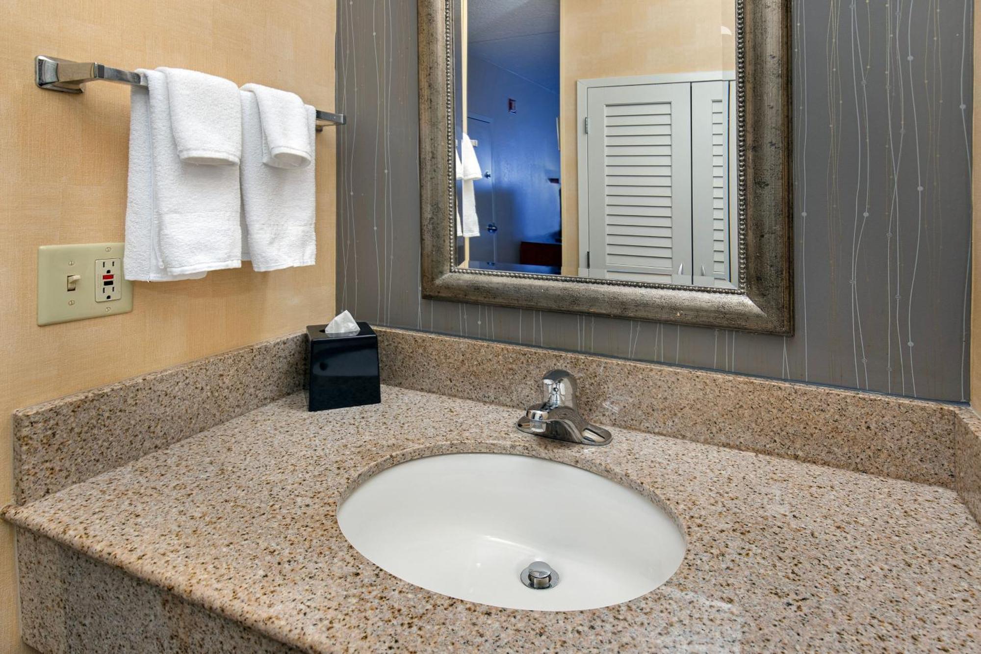 Courtyard By Marriott Lexington North Hotel Exterior foto